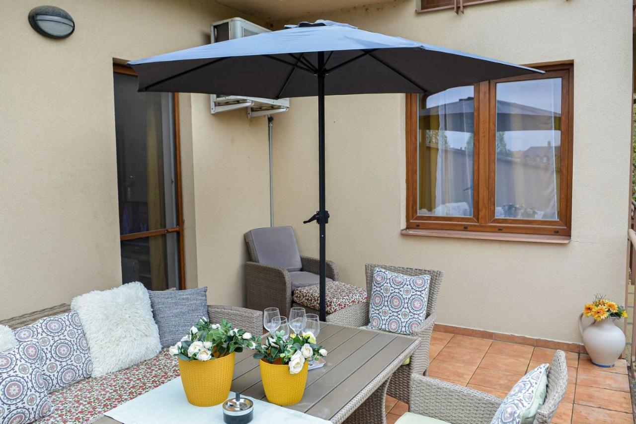 Unicum Apartman Hajdúszoboszló Exterior foto