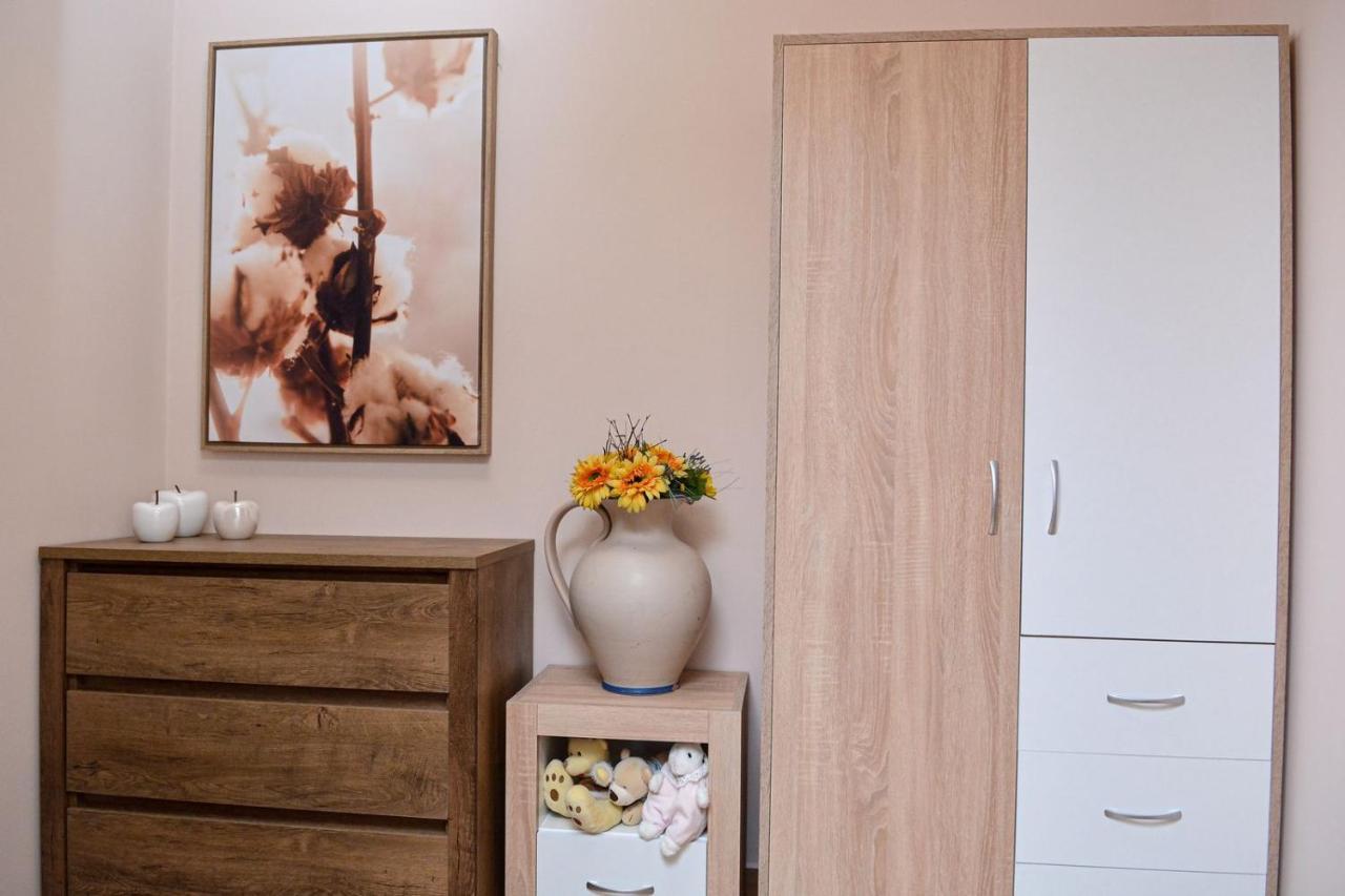Unicum Apartman Hajdúszoboszló Exterior foto